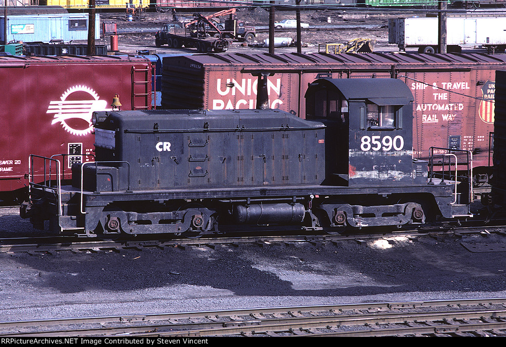 Conrail SW1 CR #8590